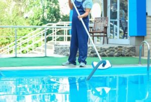 The Importance of Professional Pool Maintenance Services